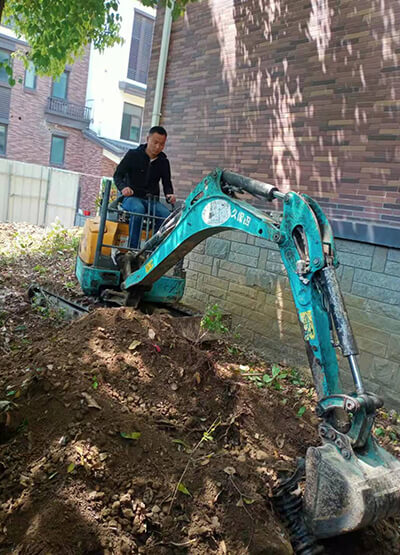 蘇州一米寬小挖機出租(圖1)